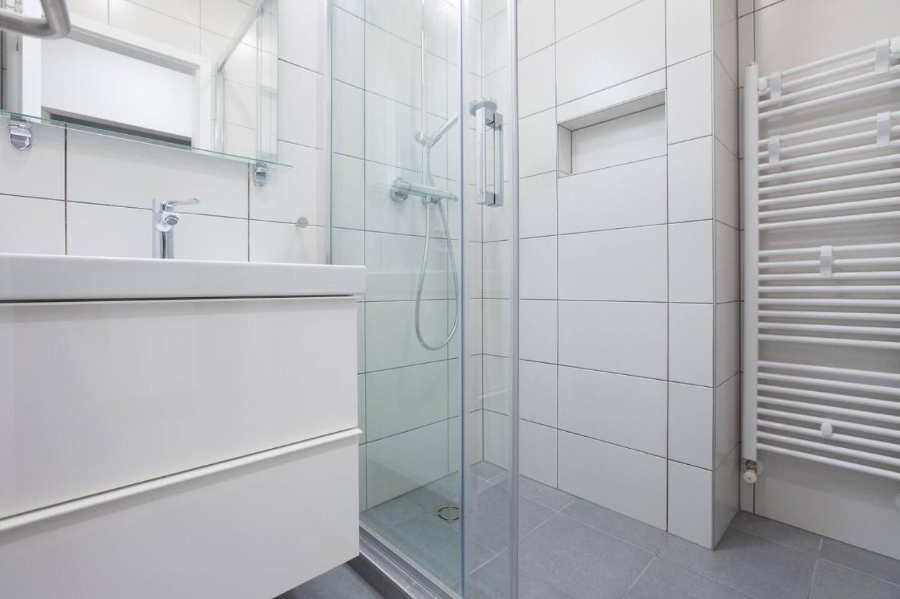4gzg Apartment *